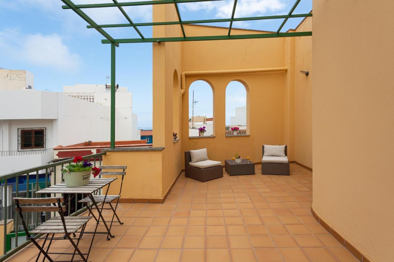 The Yellow House - Solarium - Climatized Pool Gáldar المظهر الخارجي الصورة