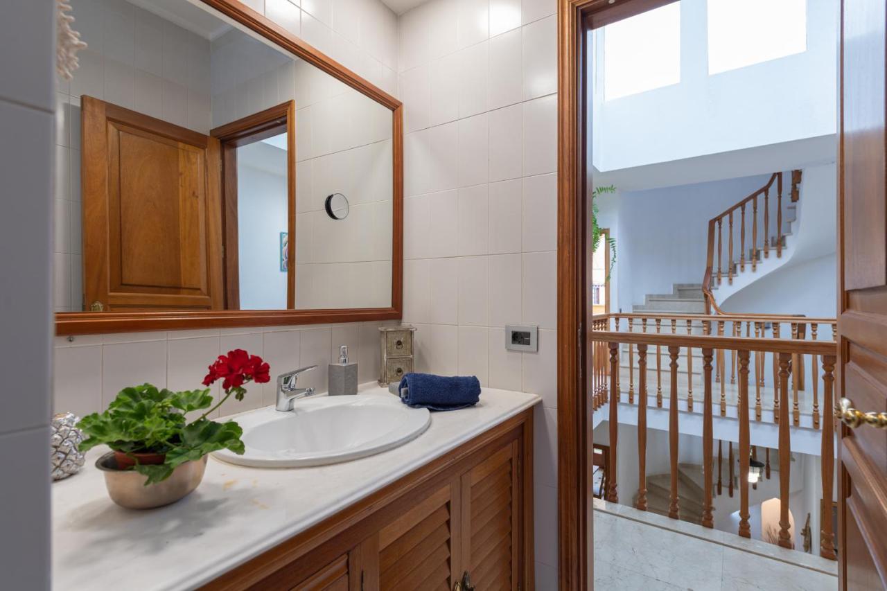 The Yellow House - Solarium - Climatized Pool Gáldar المظهر الخارجي الصورة