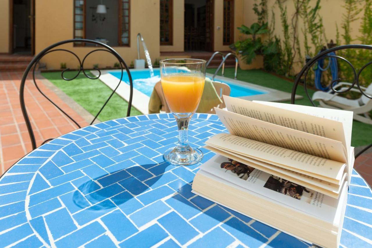 The Yellow House - Solarium - Climatized Pool Gáldar المظهر الخارجي الصورة