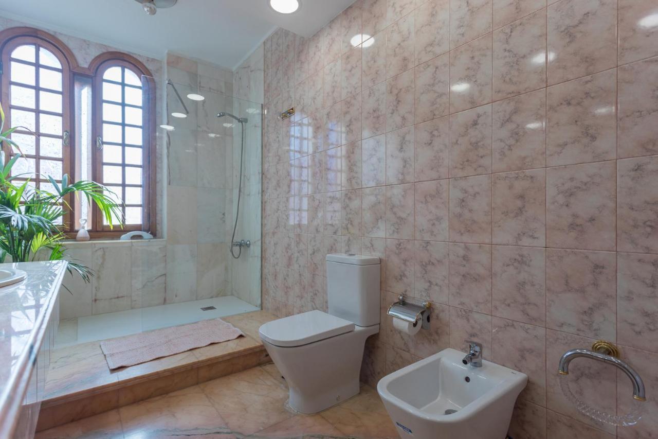 The Yellow House - Solarium - Climatized Pool Gáldar المظهر الخارجي الصورة
